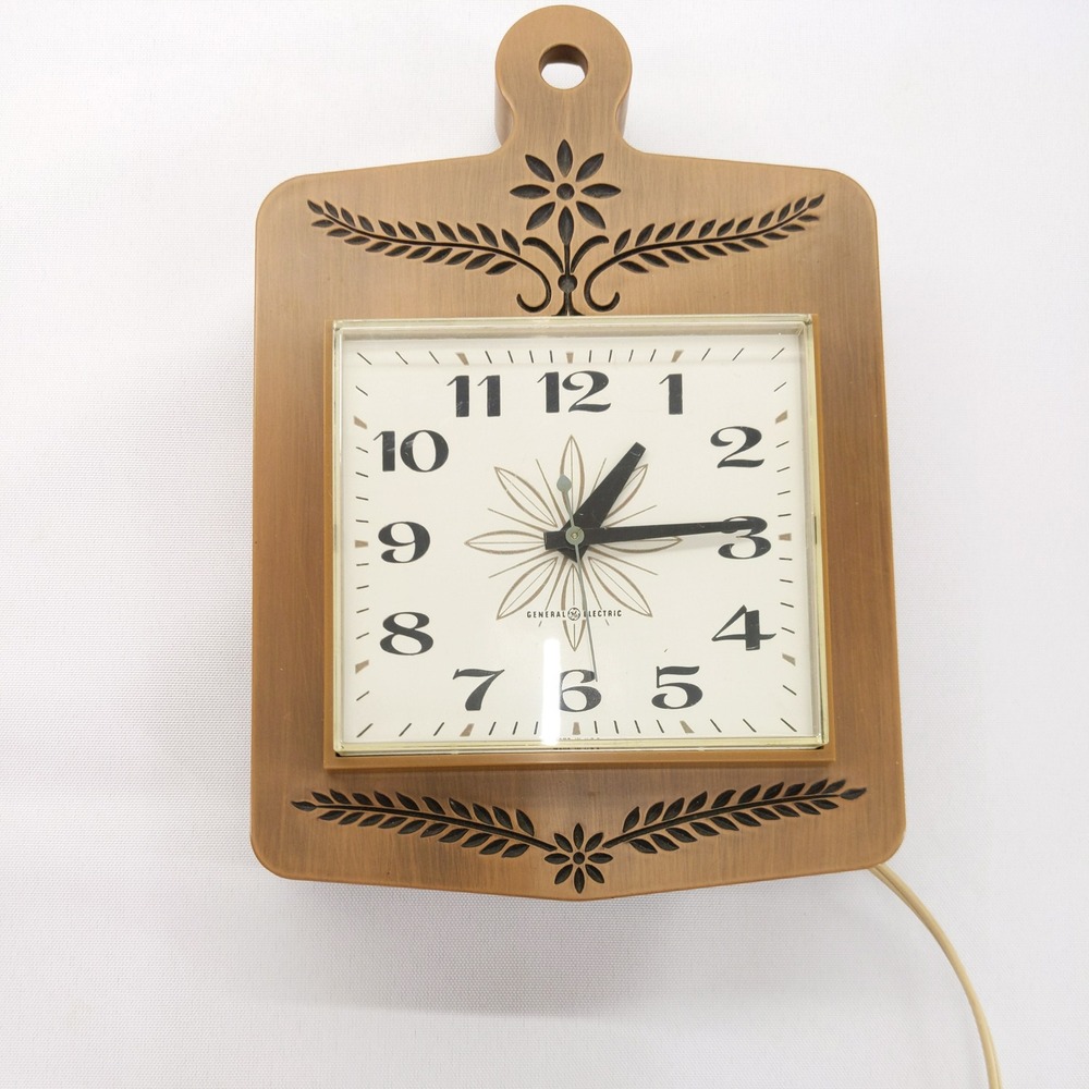 General Electric Wall Clock Brown Vintage 2146 Cutting Board Kitchen MCM USA